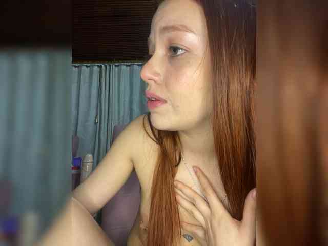 Pamela-Velvet webcam