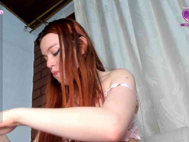 Pamela-Velvet webcam