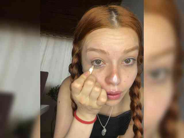 Pamela-Velvet webcam