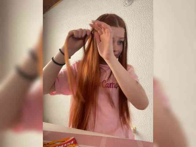 Pamela-Velvet webcam