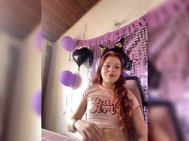 Pamela-Velvet Pamela-Velvet