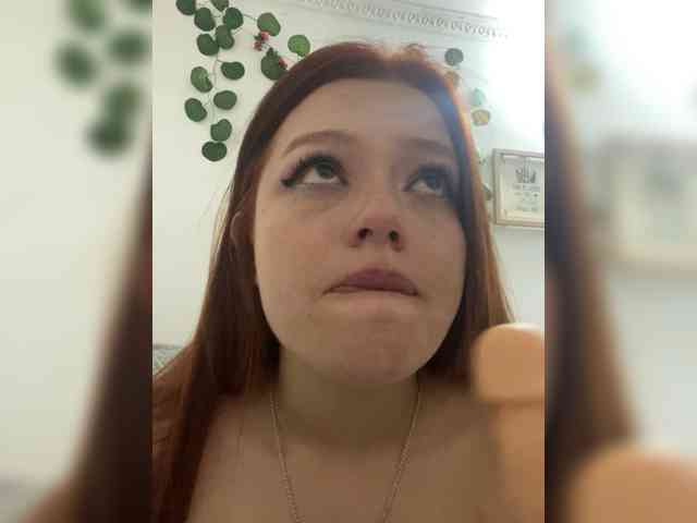 Pamela-Velvet webcam