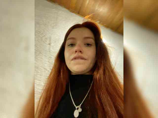 Pamela-Velvet webcam