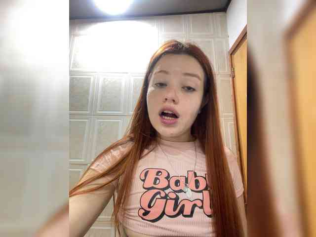 Pamela-Velvet webcam