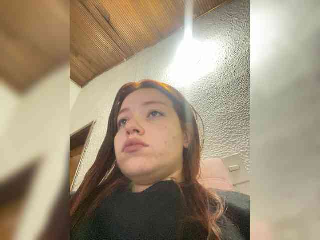 Pamela-Velvet webcam