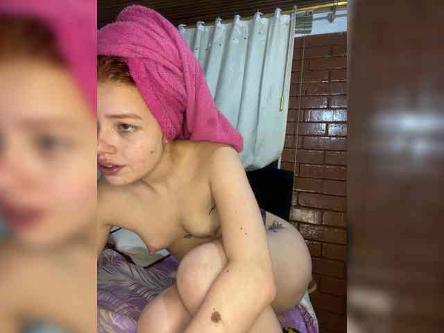 Pamela-Velvet webcam