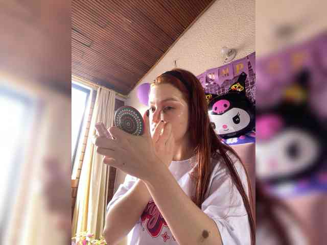 Pamela-Velvet webcam