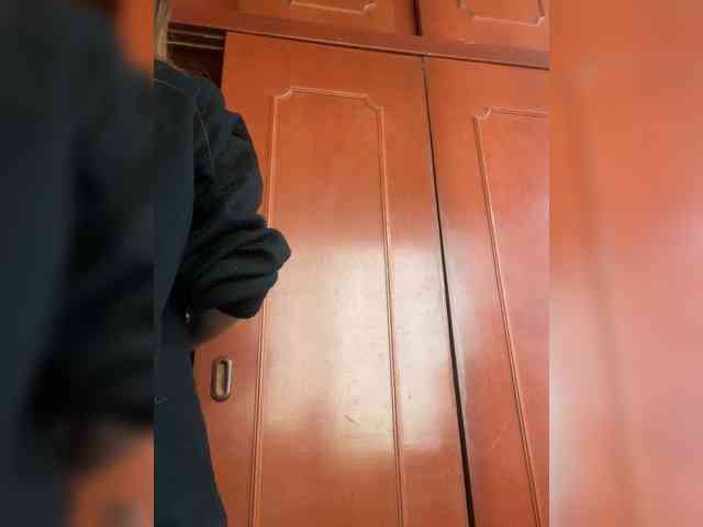 Pamela-Velvet webcam