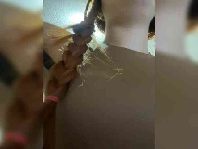 Pamela-Velvet webcam