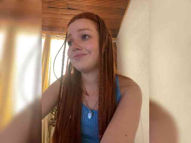 Pamela-Velvet webcam