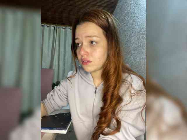 Pamela-Velvet webcam