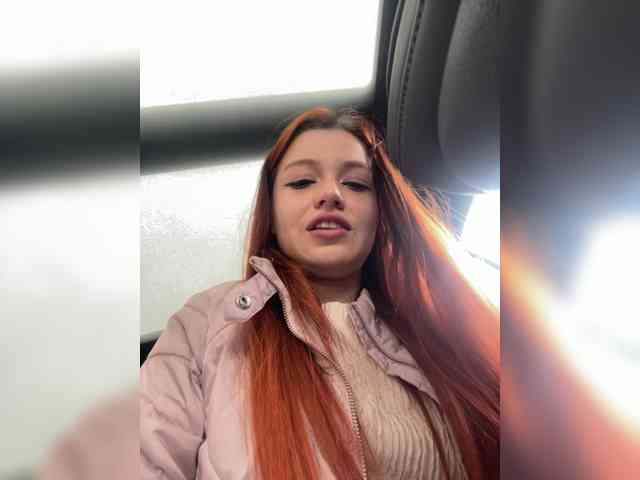 Pamela-Velvet Pamela-Velvet