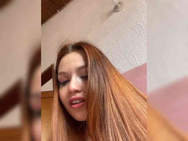 Pamela-Velvet Pamela-Velvet