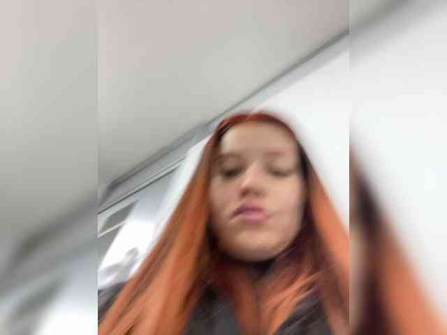 Pamela-Velvet webcam