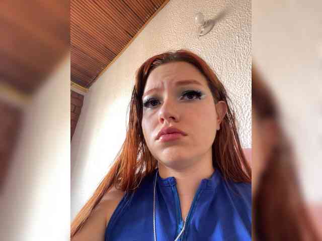 Pamela-Velvet webcam