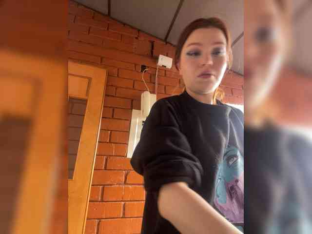 Pamela-Velvet Pamela-Velvet