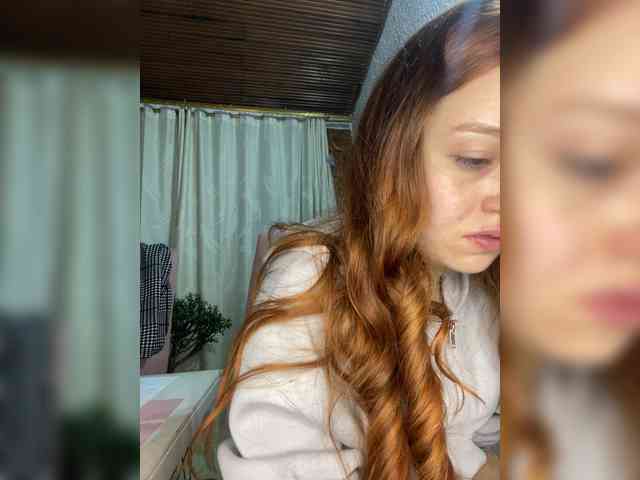 Pamela-Velvet webcam