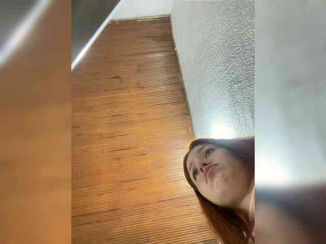 Pamela-Velvet webcam