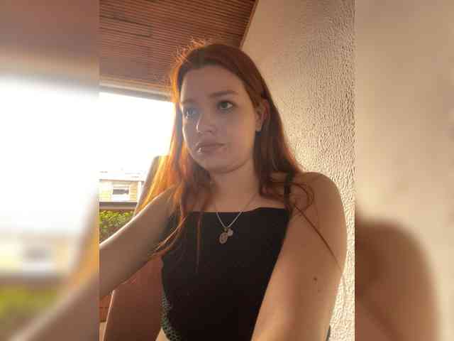 Pamela-Velvet webcam