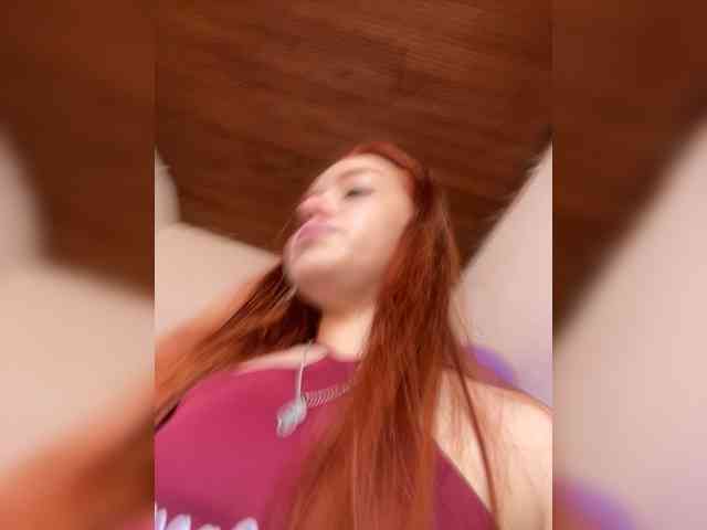 Pamela-Velvet webcam