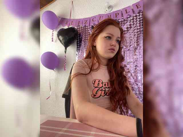 Pamela-Velvet webcam