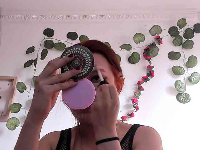 Pamela-Velvet Pamela-Velvet