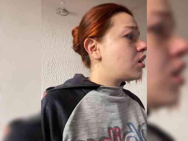 Pamela-Velvet Pamela-Velvet