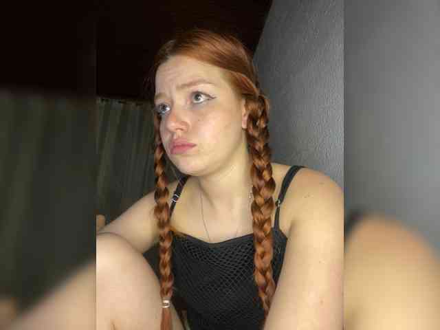 Pamela-Velvet webcam