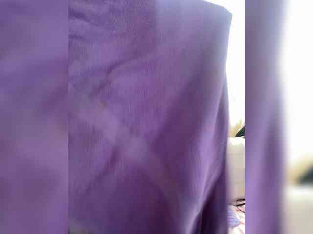 Pamela-Velvet webcam