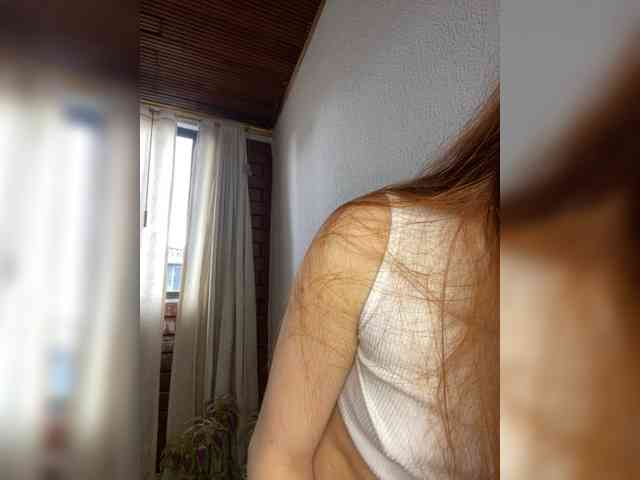 Pamela-Velvet webcam