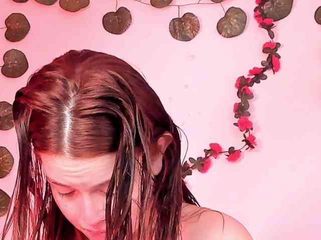 Pamela-Velvet webcam