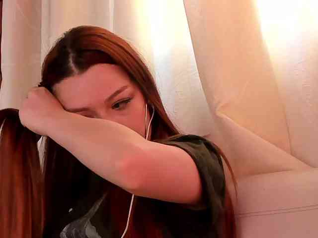 Pamela-Velvet webcam