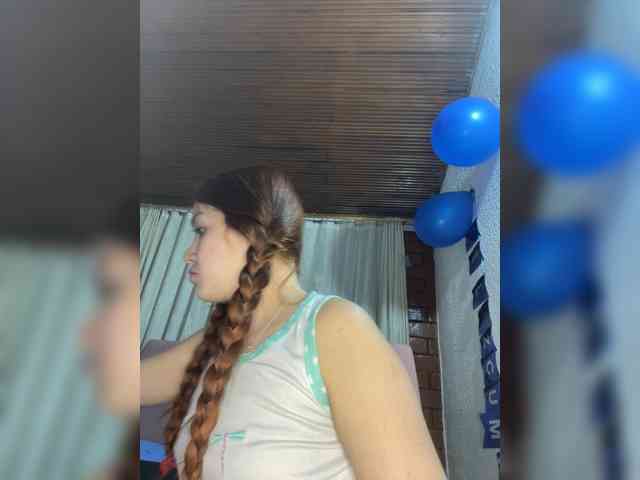 Pamela-Velvet Pamela-Velvet