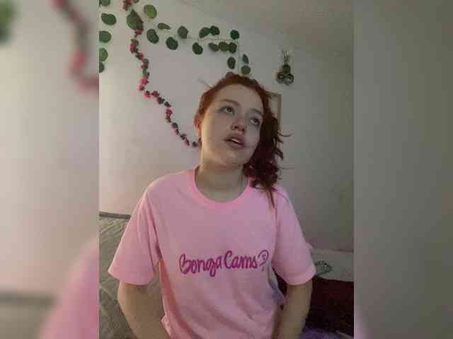 Pamela-Velvet webcam