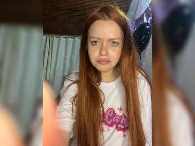 Pamela-Velvet webcam