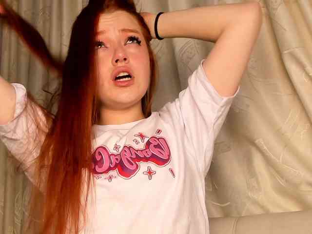 Pamela-Velvet webcam