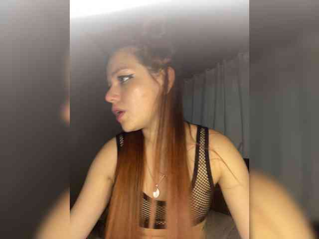 Pamela-Velvet webcam