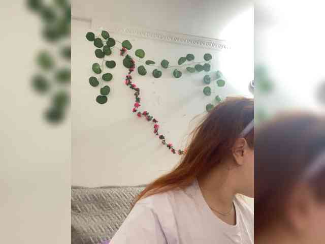 Pamela-Velvet webcam