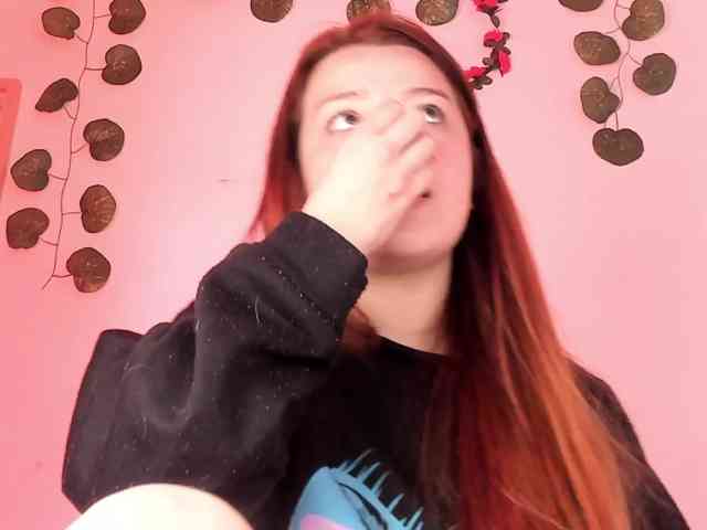 Pamela-Velvet webcam