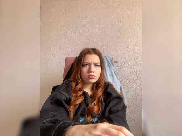 Pamela-Velvet webcam