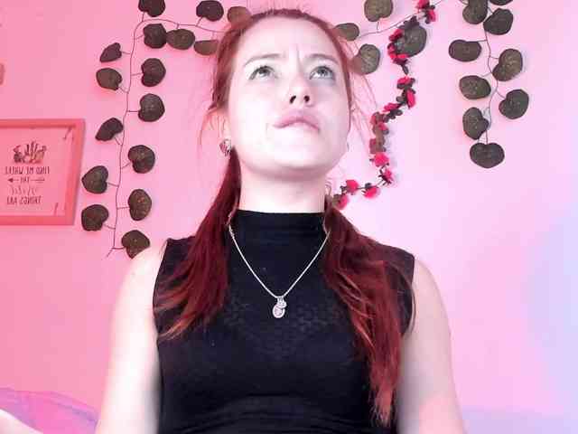 Pamela-Velvet webcam