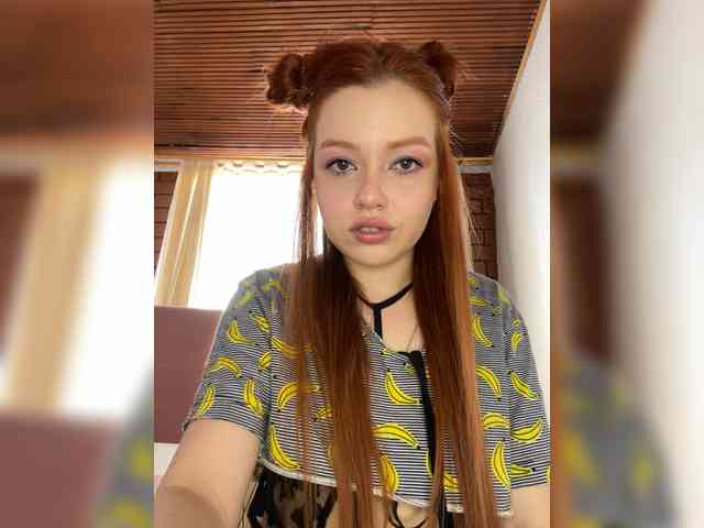 Pamela-Velvet webcam