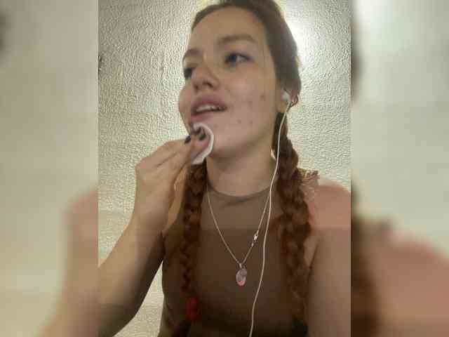 Pamela-Velvet Pamela-Velvet