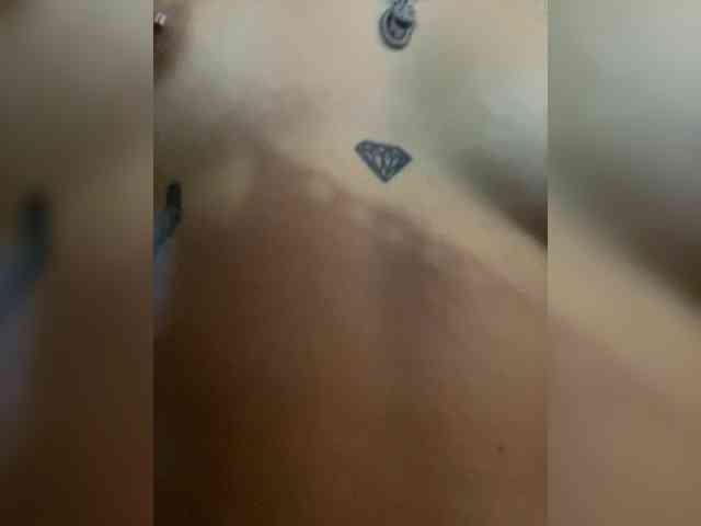 Pamela-Velvet Pamela-Velvet