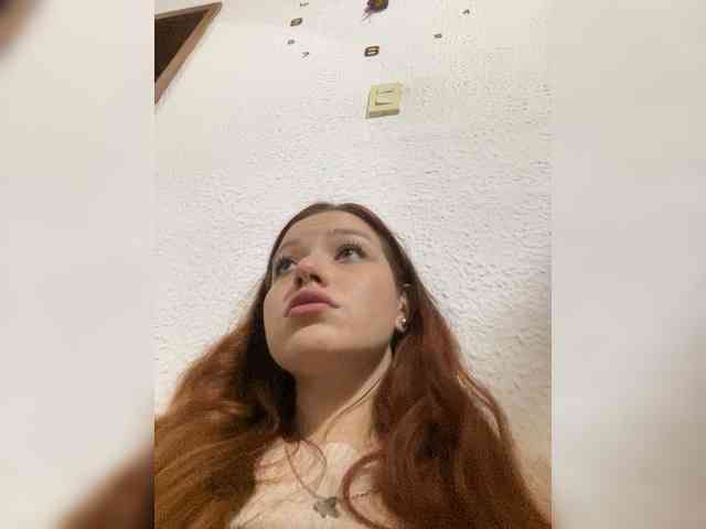 Pamela-Velvet webcam