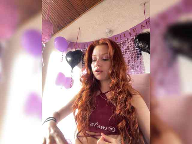 Pamela-Velvet webcam