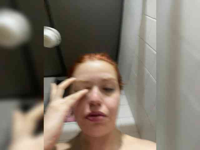 Pamela-Velvet webcam