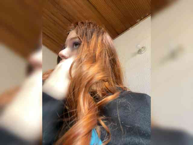 Pamela-Velvet Pamela-Velvet