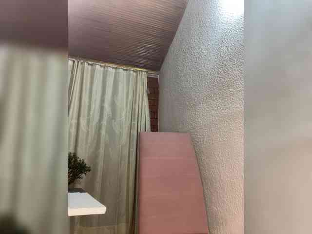 Pamela-Velvet webcam