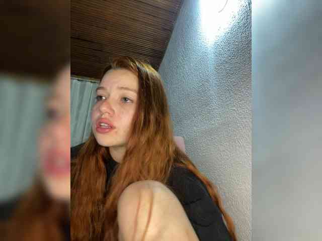 Pamela-Velvet webcam